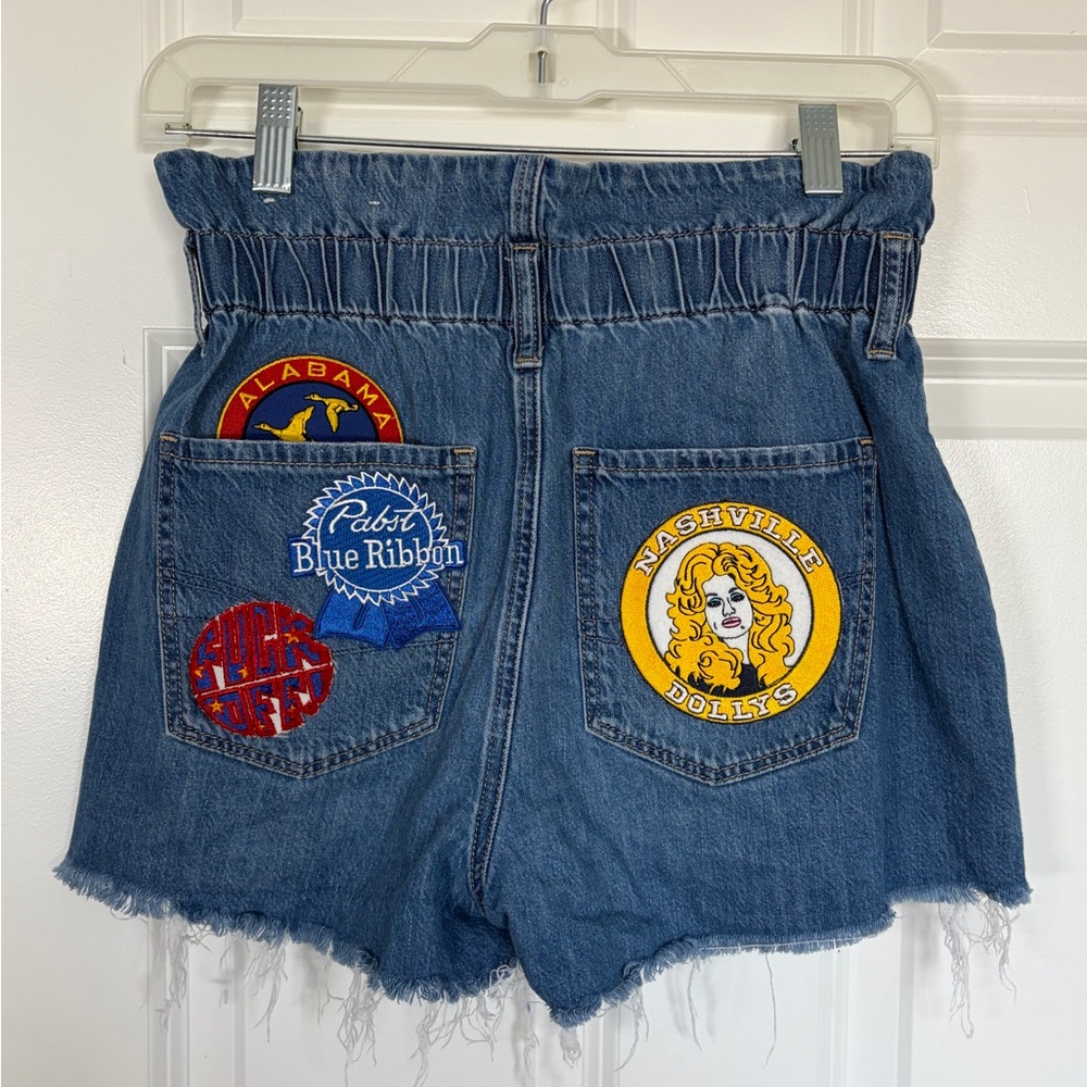 High-Waist American Eagle ‘Mom Short’ Patch Shorts XSmall